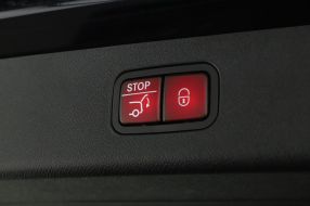 Mercedes-Benz E - 2024