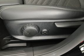 Mercedes-Benz CLA - 2024