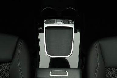 Mercedes-Benz CLA - 2024