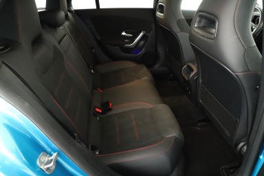 Mercedes - Benz CLA - 2024