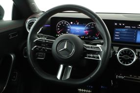 Mercedes-Benz CLA - 2024