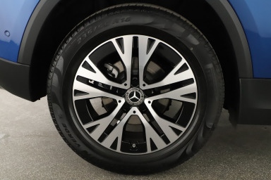 Mercedes-Benz GLA - 2024