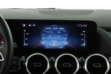 Mercedes-Benz GLA - 2024