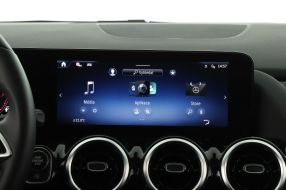Mercedes-Benz GLA - 2024