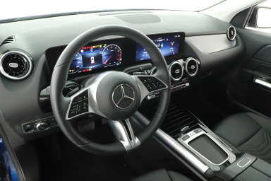 Mercedes-Benz GLA - 2024