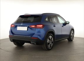 Mercedes-Benz GLA - 2024