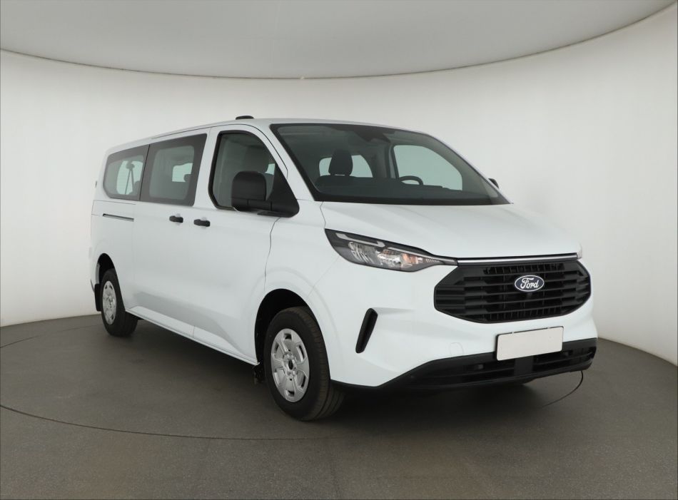 Ford Transit Custom - 2025