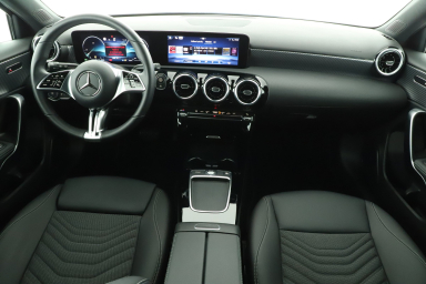 Mercedes-Benz A - 2024