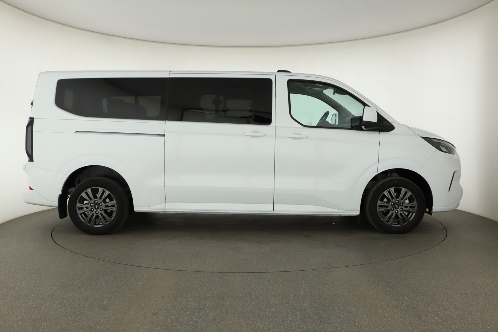 Ford Transit Custom - 2025