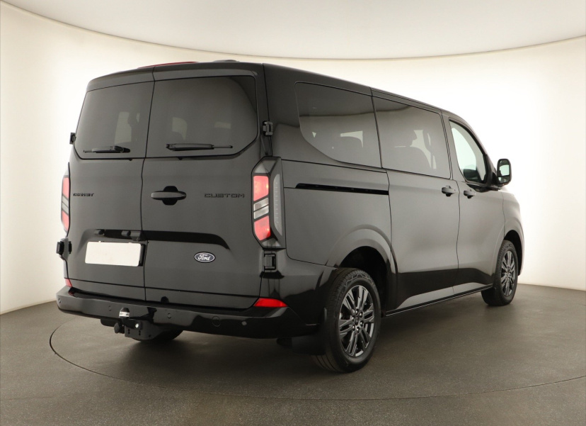 Ford Transit Custom, 2024