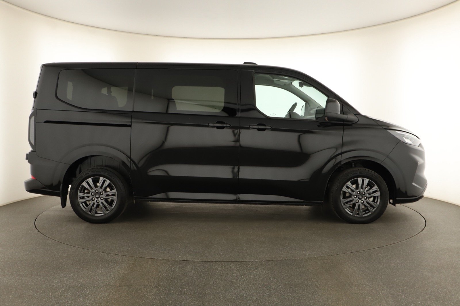 Ford Transit Custom - 2024