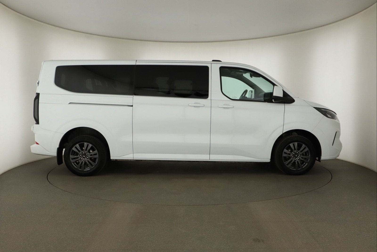 Ford Transit Custom - 2024