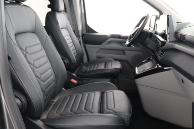 Ford Tourneo Custom - 2025