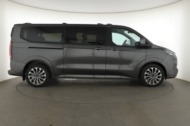 Ford Tourneo Custom - 2025