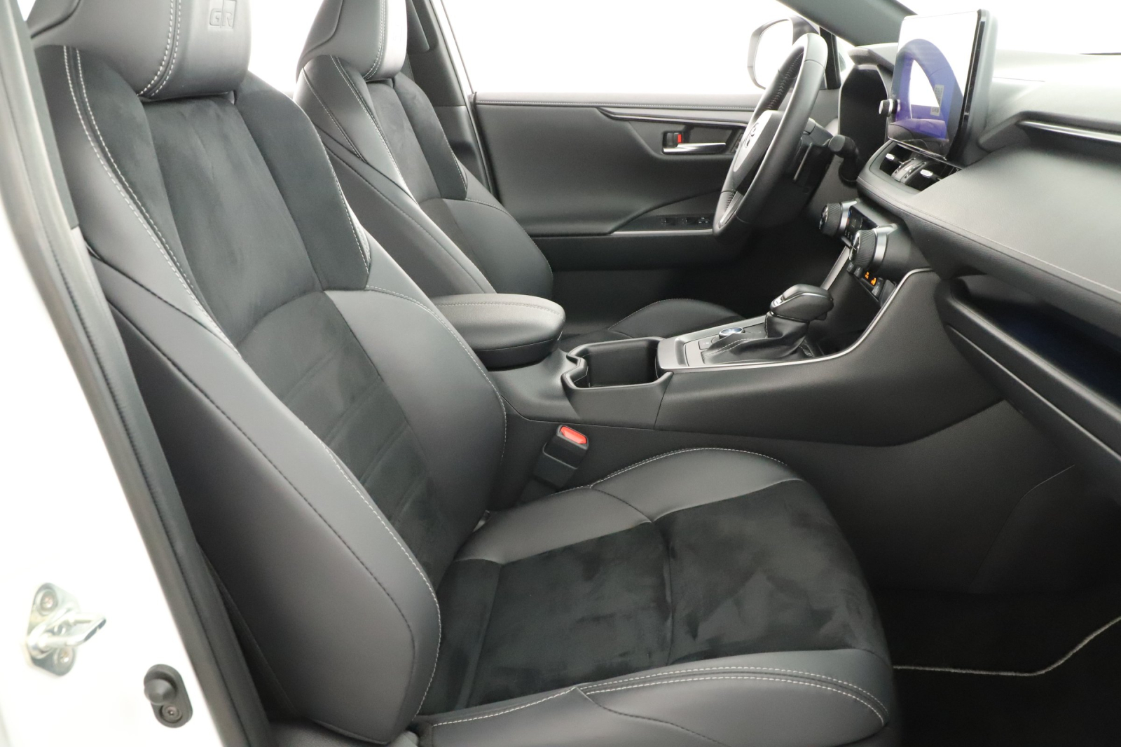 Toyota RAV 4 - 2024