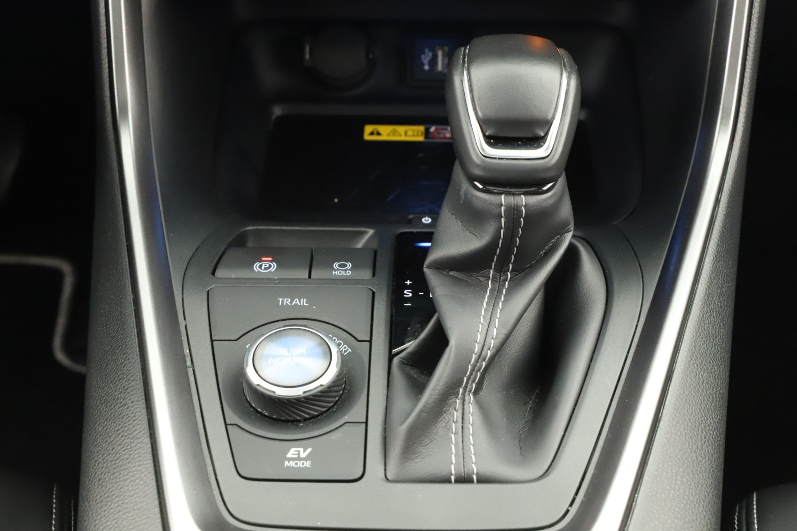 Toyota RAV 4 - 2024