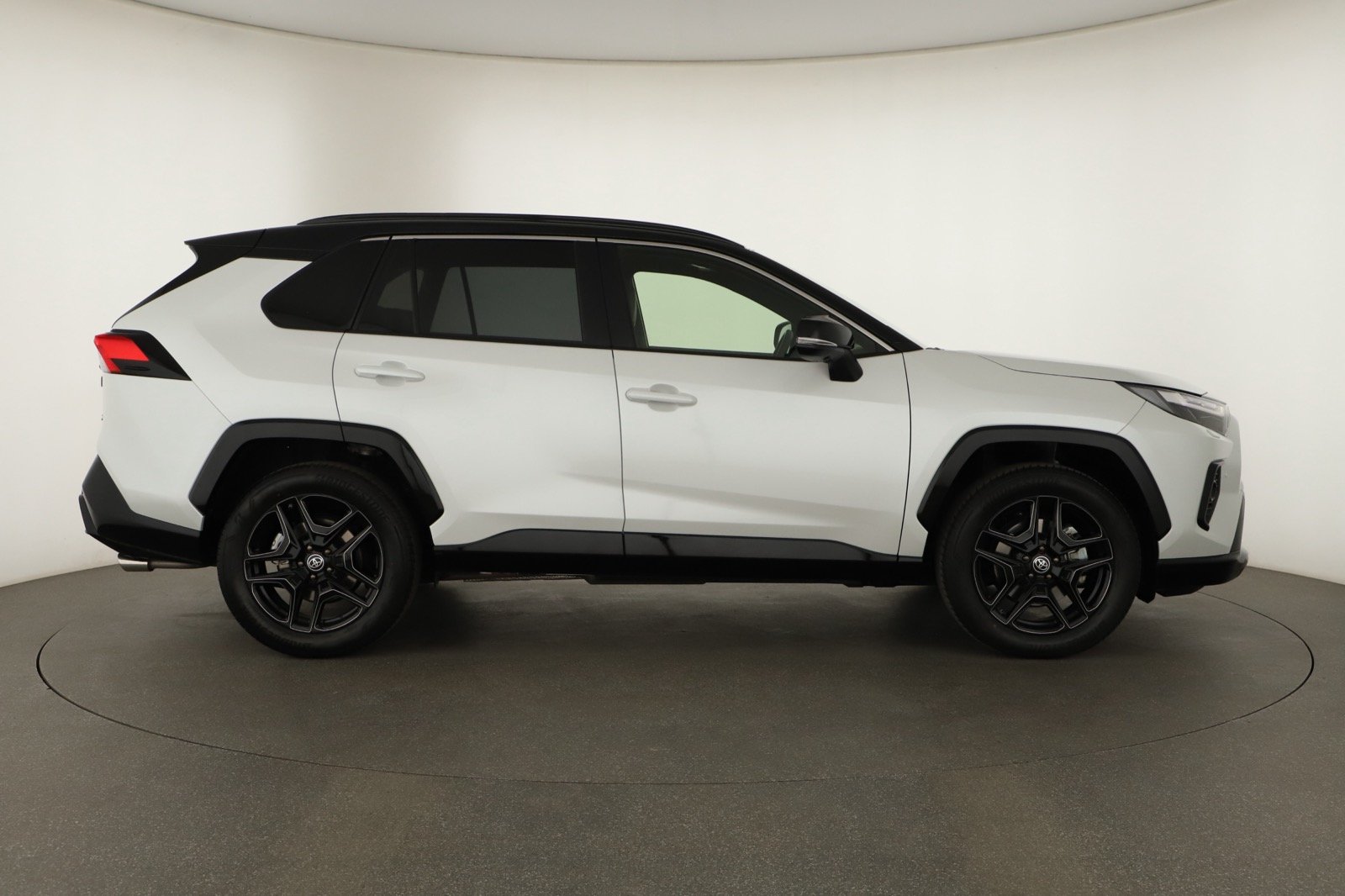 Toyota RAV 4 - 2024