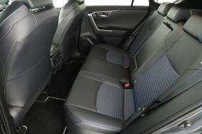 Toyota RAV 4 - 2024