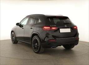 Mercedes-Benz GLA - 2024