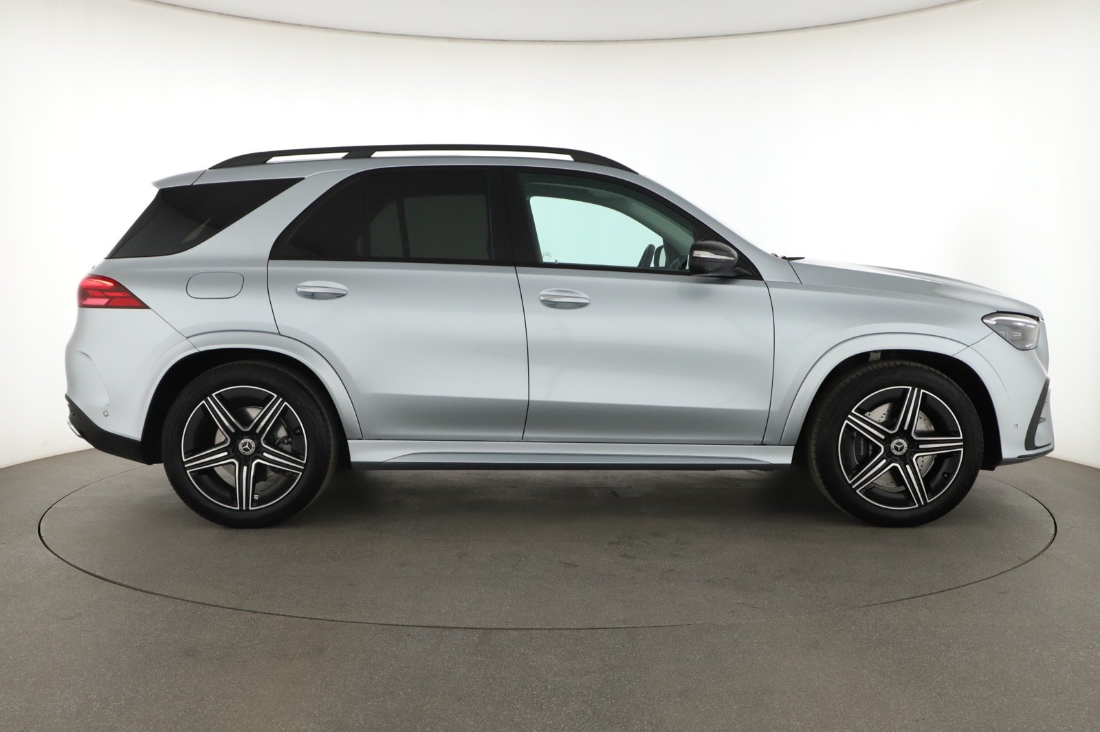 Mercedes-Benz GLE - 2024