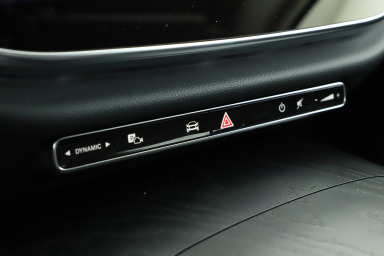Mercedes-Benz E - 2024