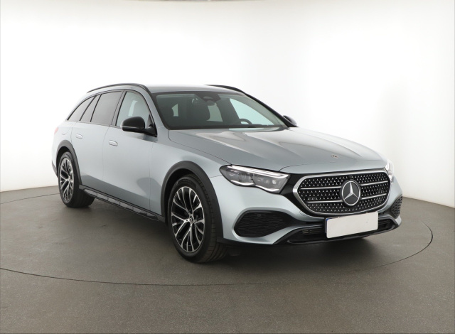 Mercedes-Benz E 2024