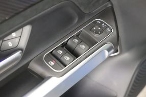 Mercedes-Benz GLB - 2024