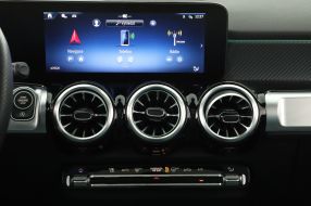 Mercedes-Benz GLB - 2024