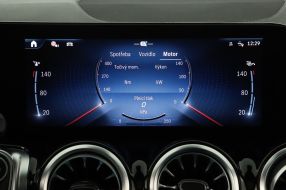 Mercedes-Benz GLB - 2024