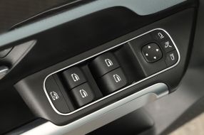 Mercedes-Benz GLB - 2024