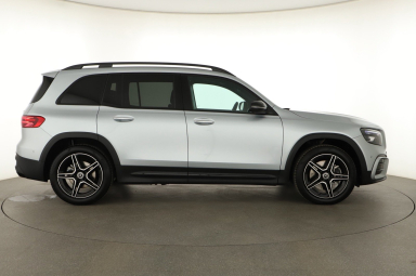 Mercedes-Benz GLB - 2024
