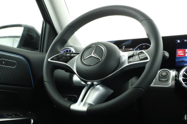 Mercedes-Benz GLB - 2024