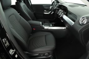 Mercedes-Benz GLB - 2024