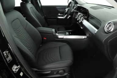 Mercedes-Benz GLB - 2024