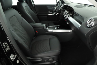 Mercedes-Benz GLB - 2024