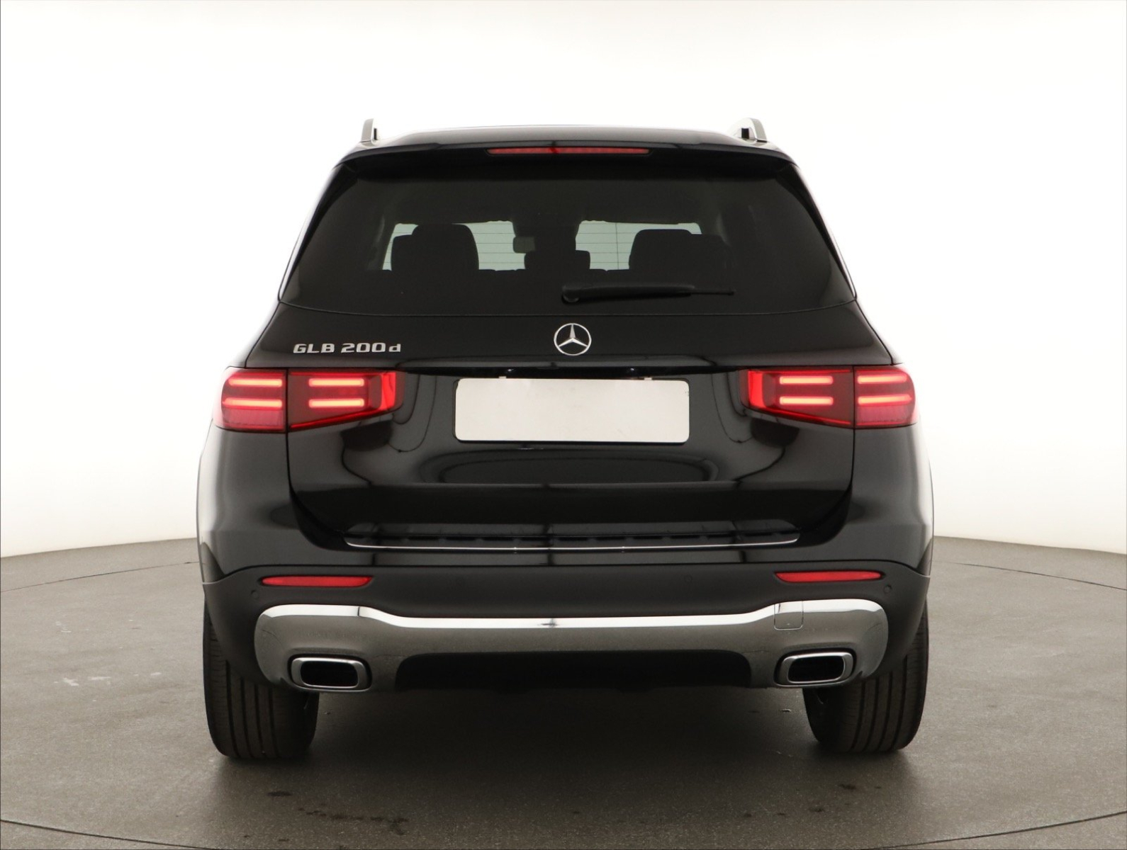 Mercedes-Benz GLB - 2024