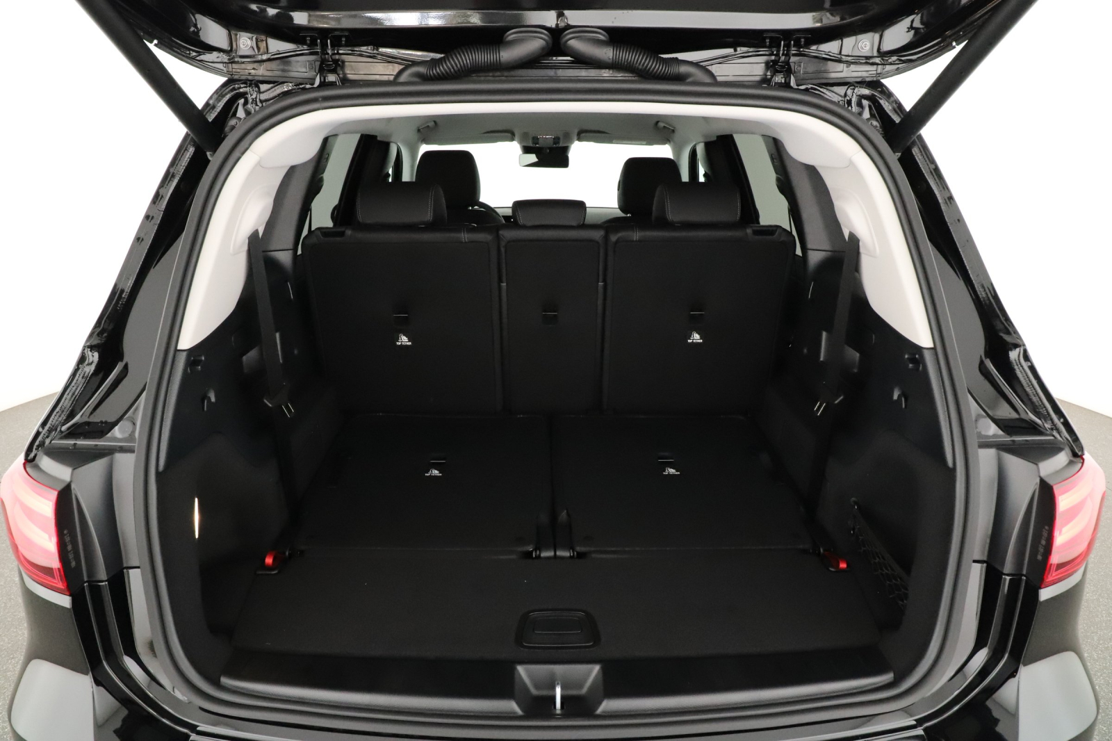 Mercedes-Benz GLB - 2024