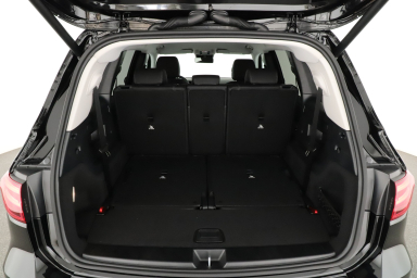 Mercedes-Benz GLB - 2024