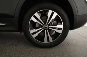 Mercedes-Benz GLB - 2024