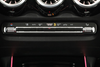 Mercedes-Benz GLB - 2024