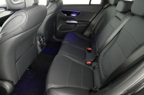 Mercedes-Benz GLC - 2024