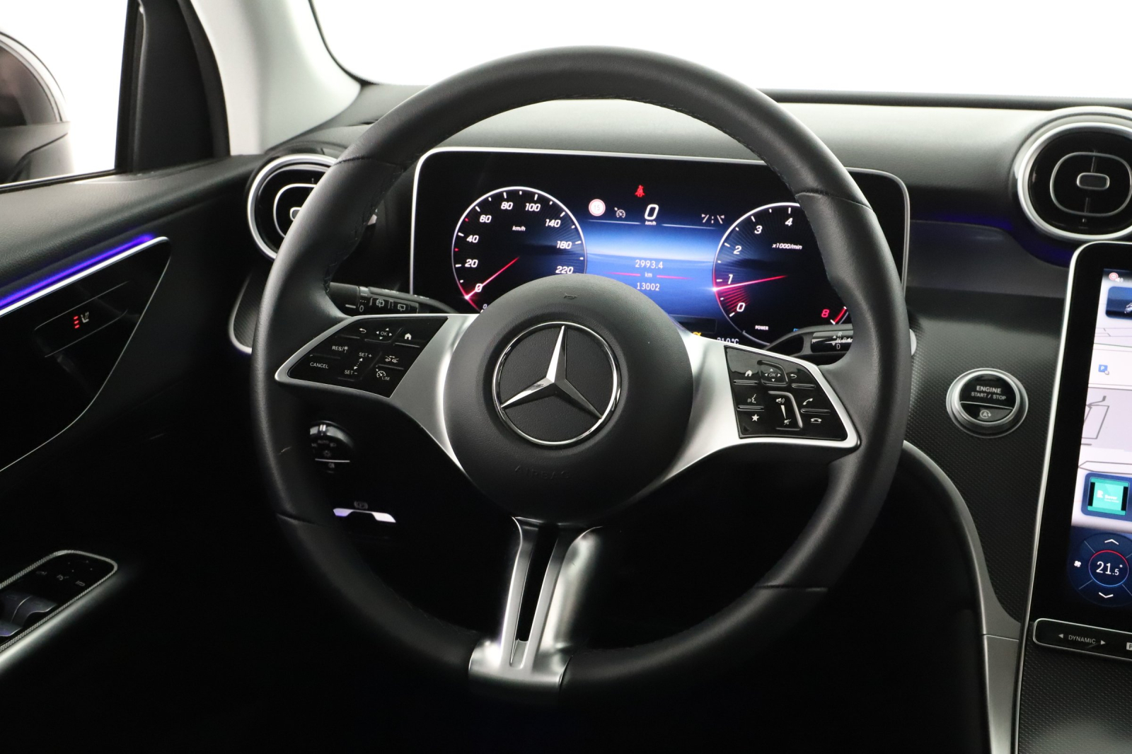 Mercedes-Benz GLC - 2024
