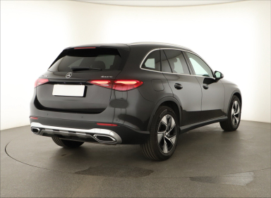 Mercedes-Benz GLC - 2024