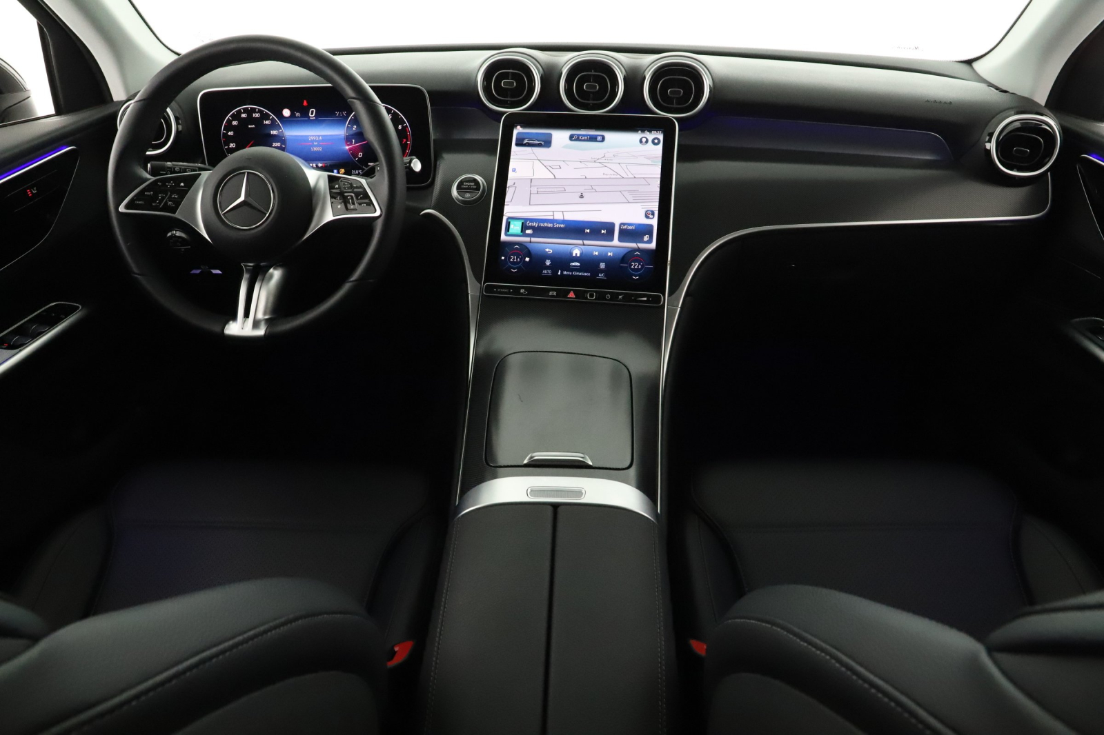 Mercedes-Benz GLC - 2024