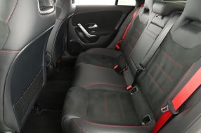 Mercedes-Benz CLA - 2024