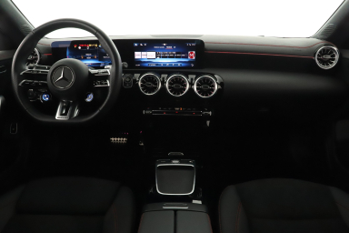 Mercedes-Benz CLA - 2024