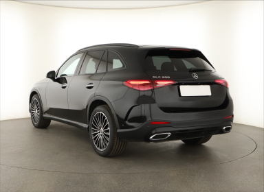 Mercedes-Benz GLC - 2024