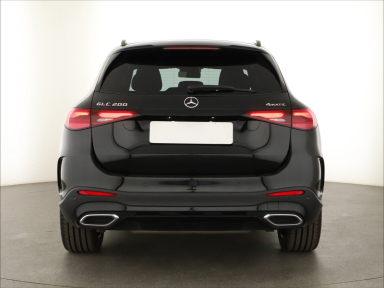 Mercedes-Benz GLC - 2024