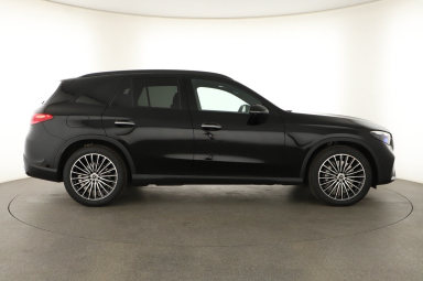 Mercedes-Benz GLC - 2024
