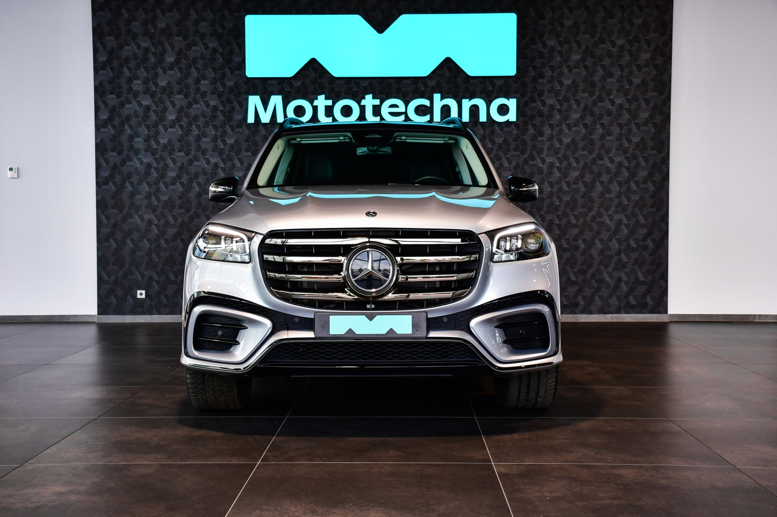 Mercedes-Benz GLS - 2024